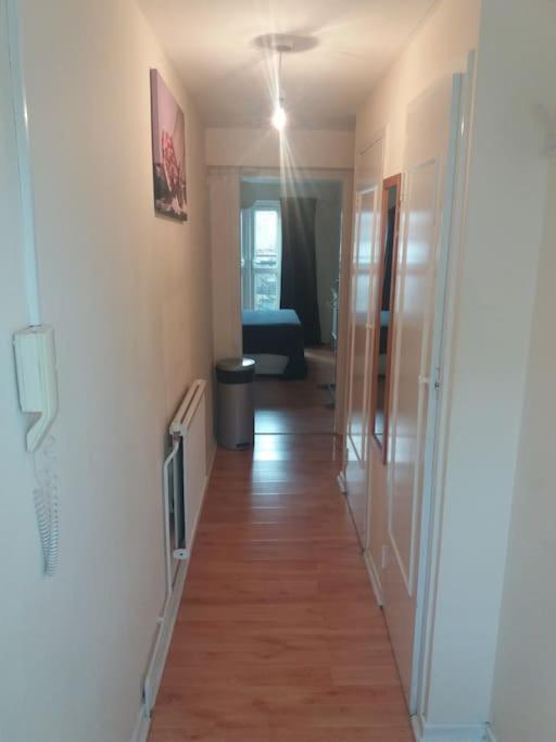 Wilmot Close Лондон Екстериор снимка