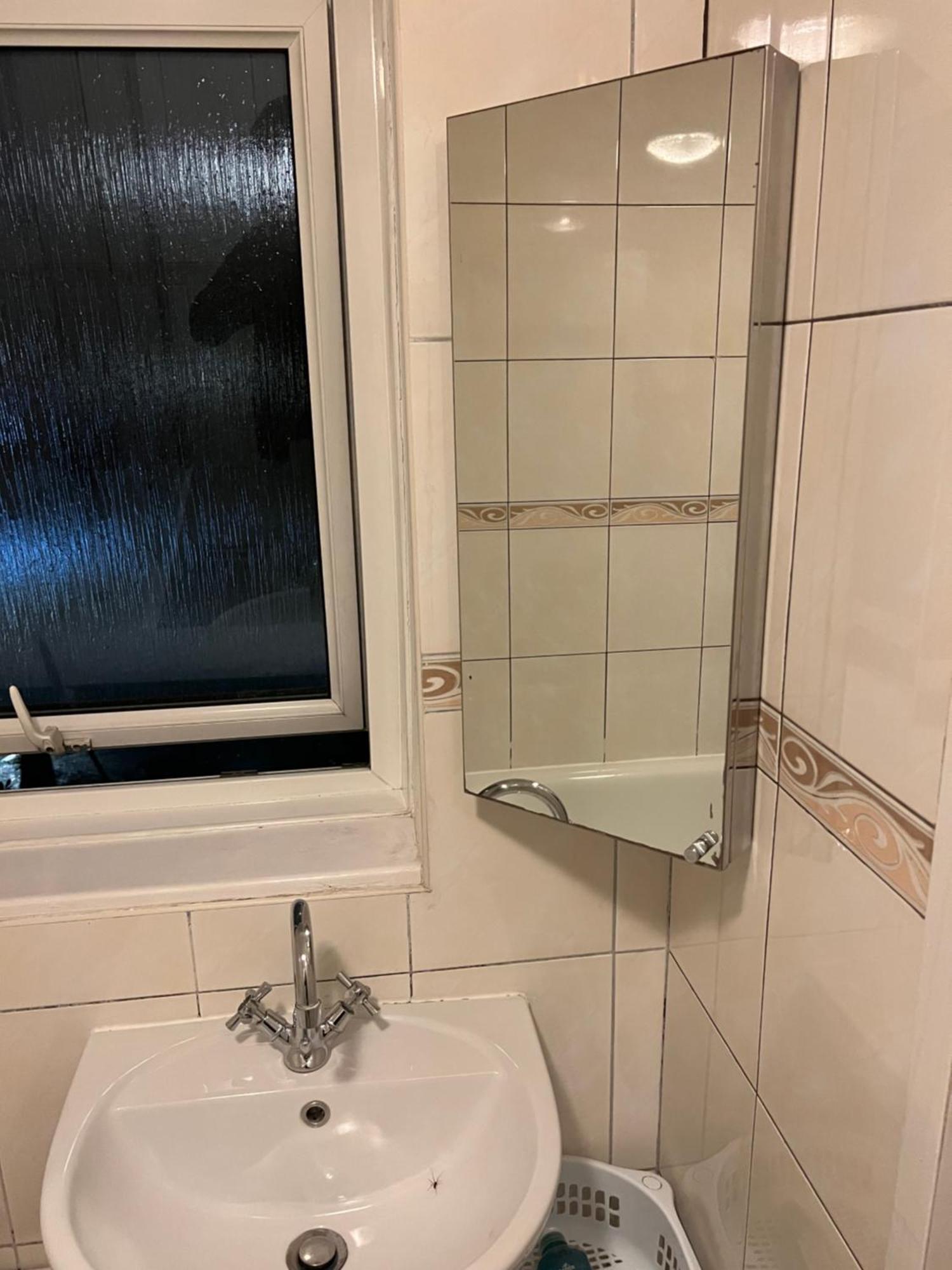Wilmot Close Лондон Екстериор снимка